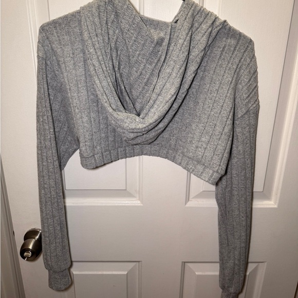 Gray Ribbed Knit Top - Picture 2 of 3
